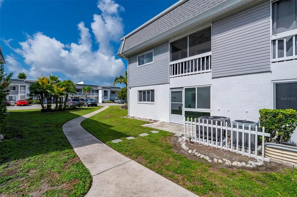 22375 Edgewater Drive Port Charlotte FL 33980