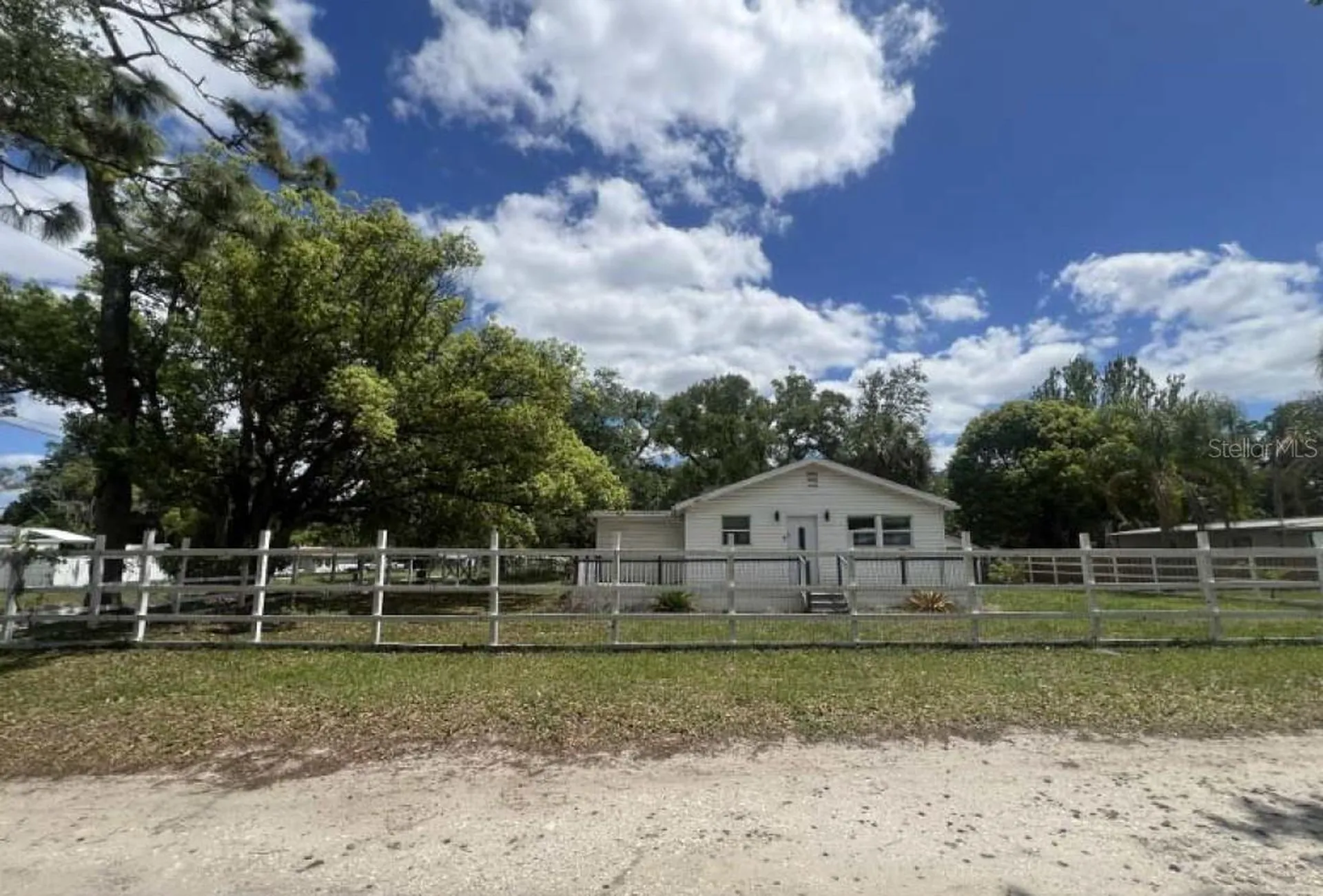 36702 Judee Drive Zephyrhills FL 33541