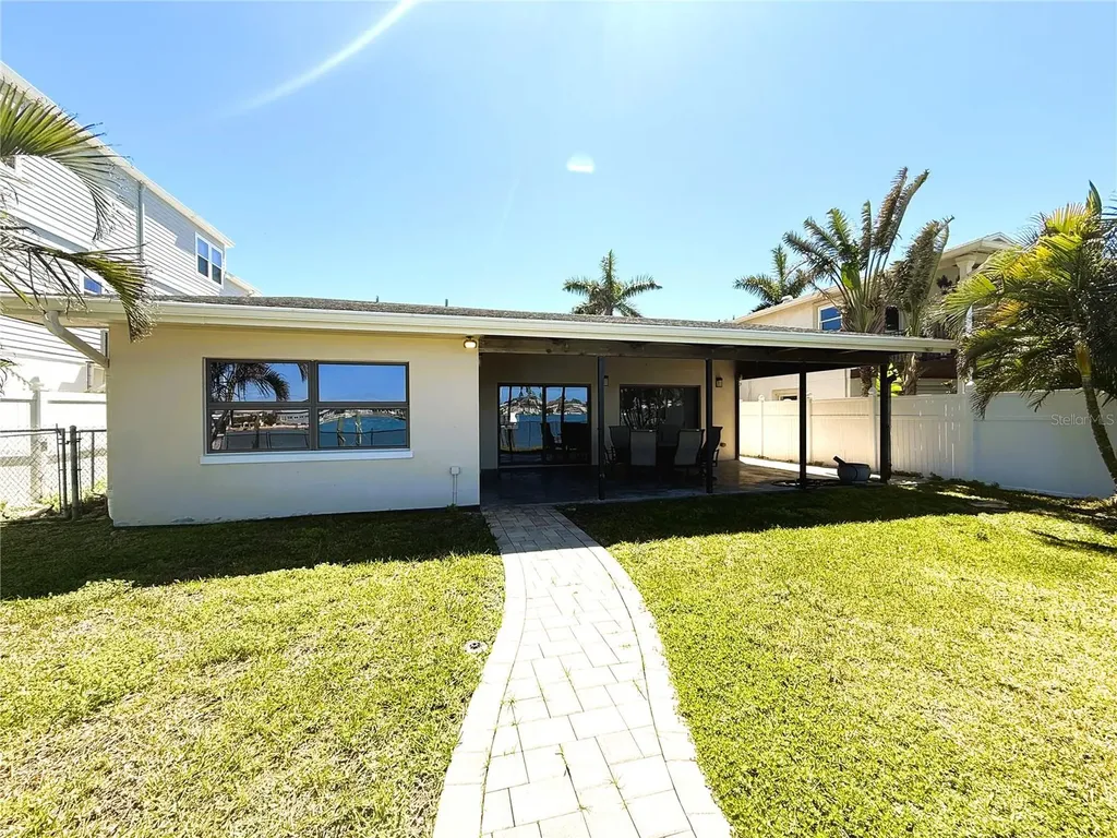 468 20th Avenue Indian Rocks Beach FL 33785