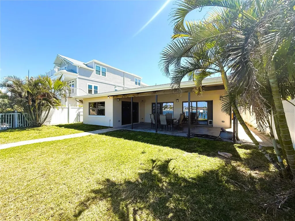 468 20th Avenue Indian Rocks Beach FL 33785