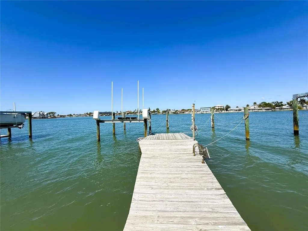 468 20th Avenue Indian Rocks Beach FL 33785