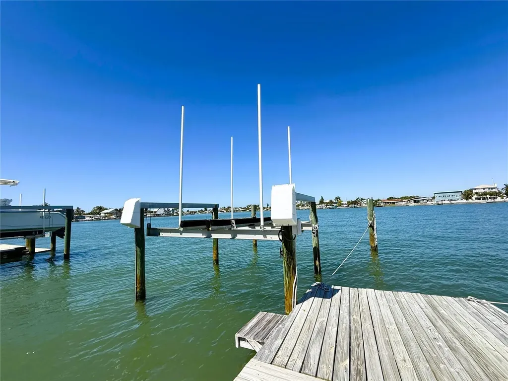 468 20th Avenue Indian Rocks Beach FL 33785