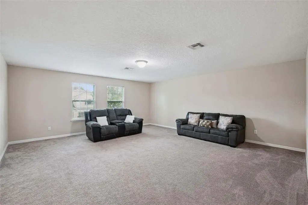 14025 Lonecreek Avenue Orlando FL 32828