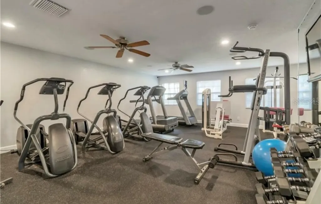 184 Pompano Drive SE St Petersburg FL 33705