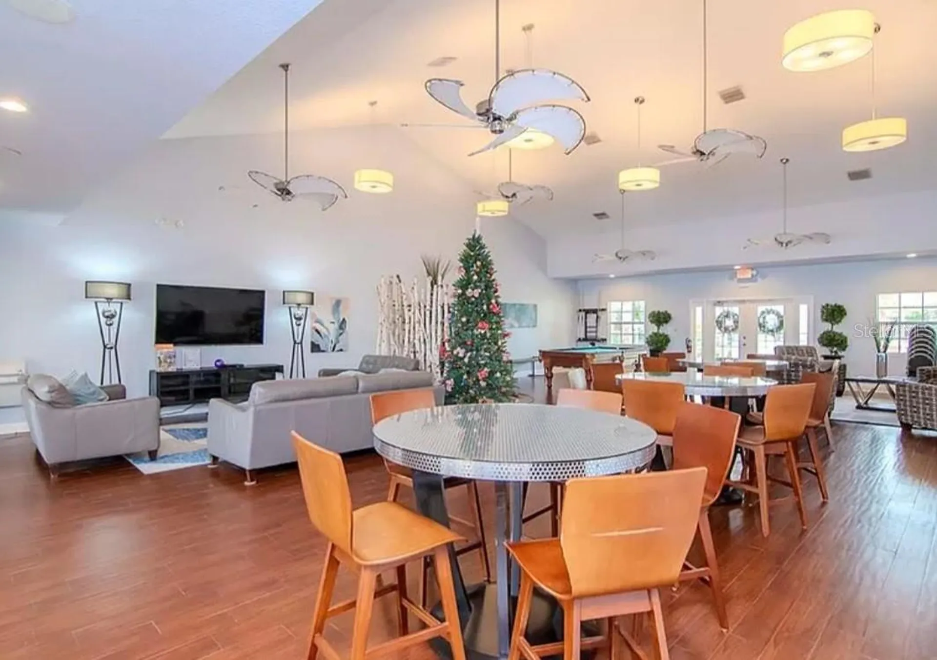 184 Pompano Drive SE St Petersburg FL 33705
