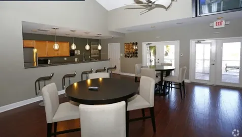 184 Pompano Drive SE St Petersburg FL 33705