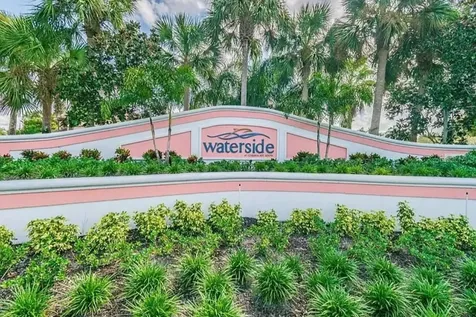 184 Pompano Drive SE St Petersburg FL 33705