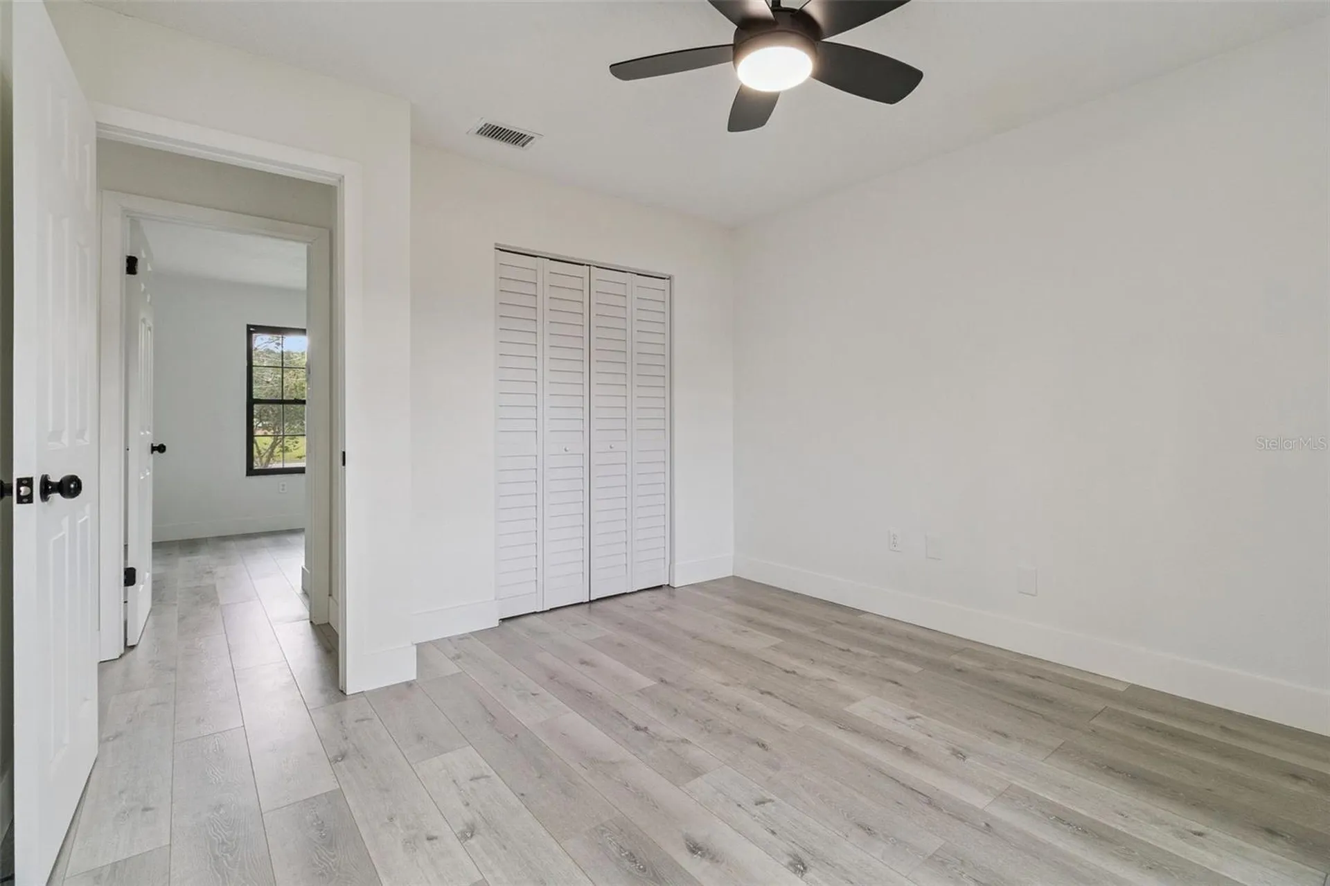 682 De Groodt Road SW Palm Bay FL 32908
