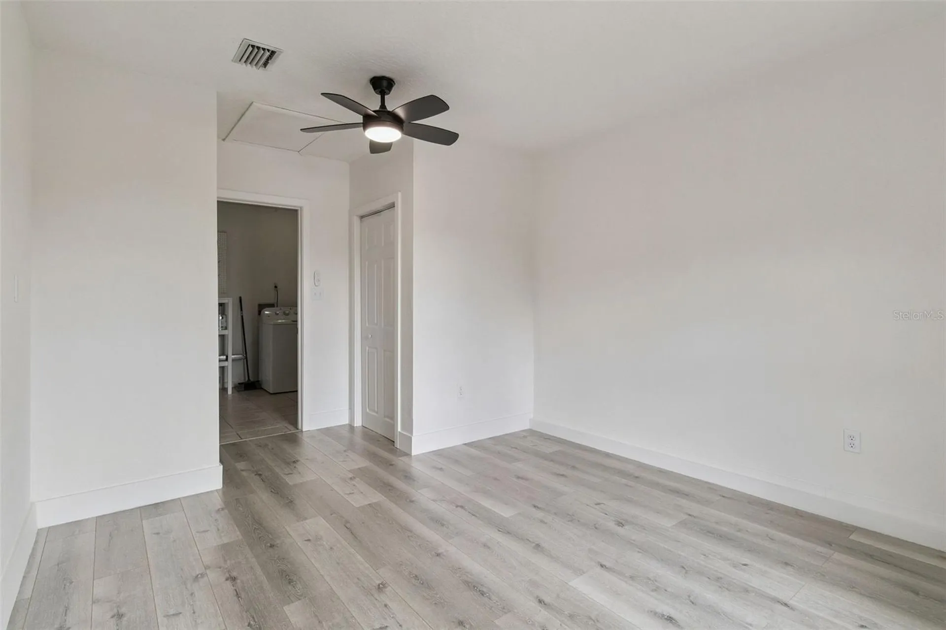 682 De Groodt Road SW Palm Bay FL 32908