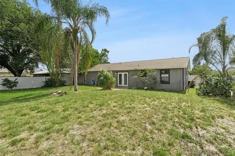 682 De Groodt Road SW Palm Bay FL 32908