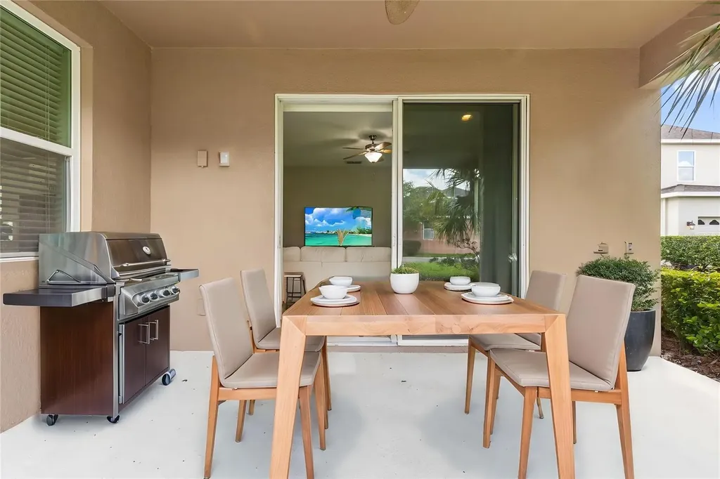 7938 Hampton Lake Drive Tampa FL 33647