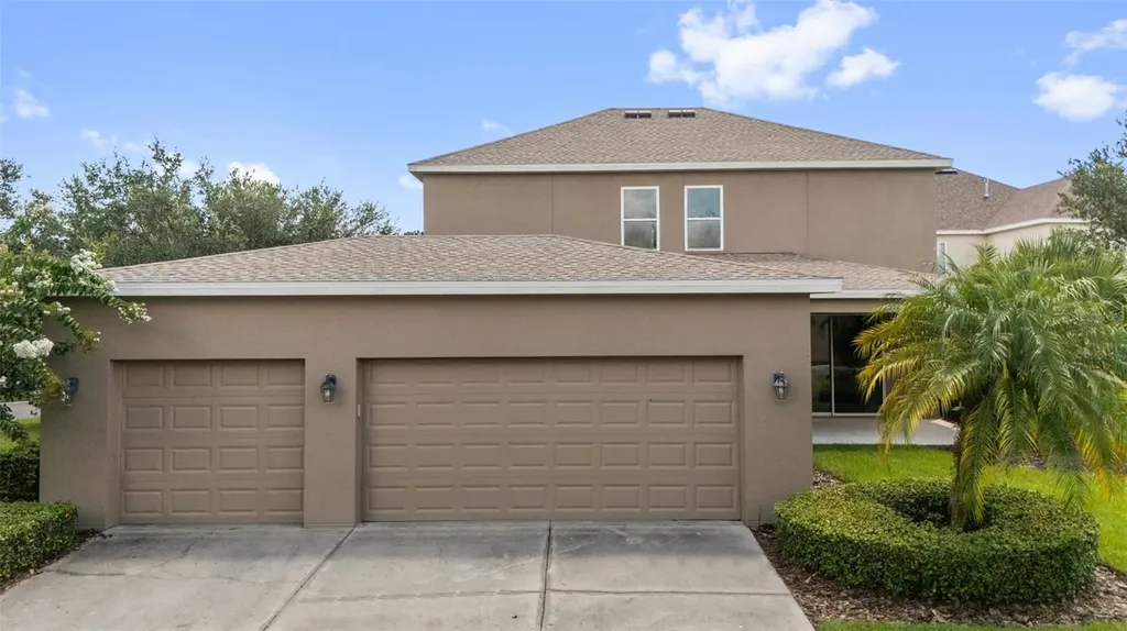 7938 Hampton Lake Drive Tampa FL 33647