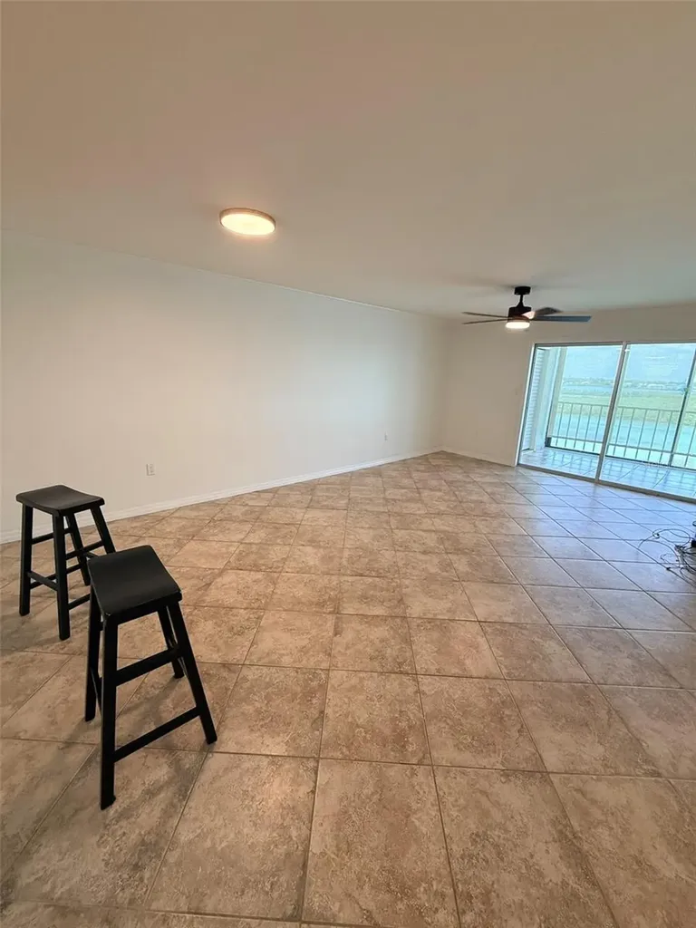 9393 Midnight Pass Road Sarasota FL 34242
