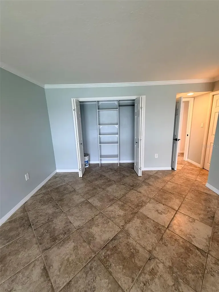 9393 Midnight Pass Road Sarasota FL 34242