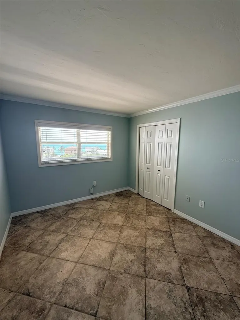 9393 Midnight Pass Road Sarasota FL 34242