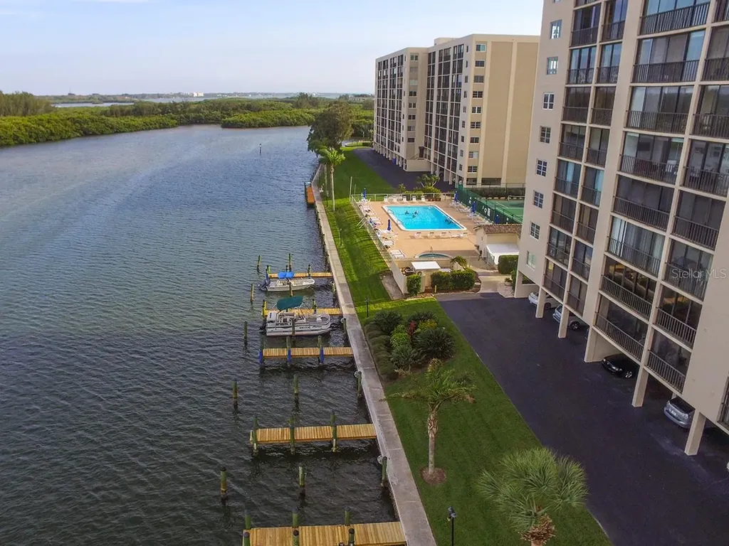 9393 Midnight Pass Road Sarasota FL 34242