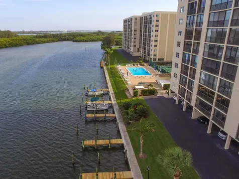9393 Midnight Pass Road Sarasota FL 34242