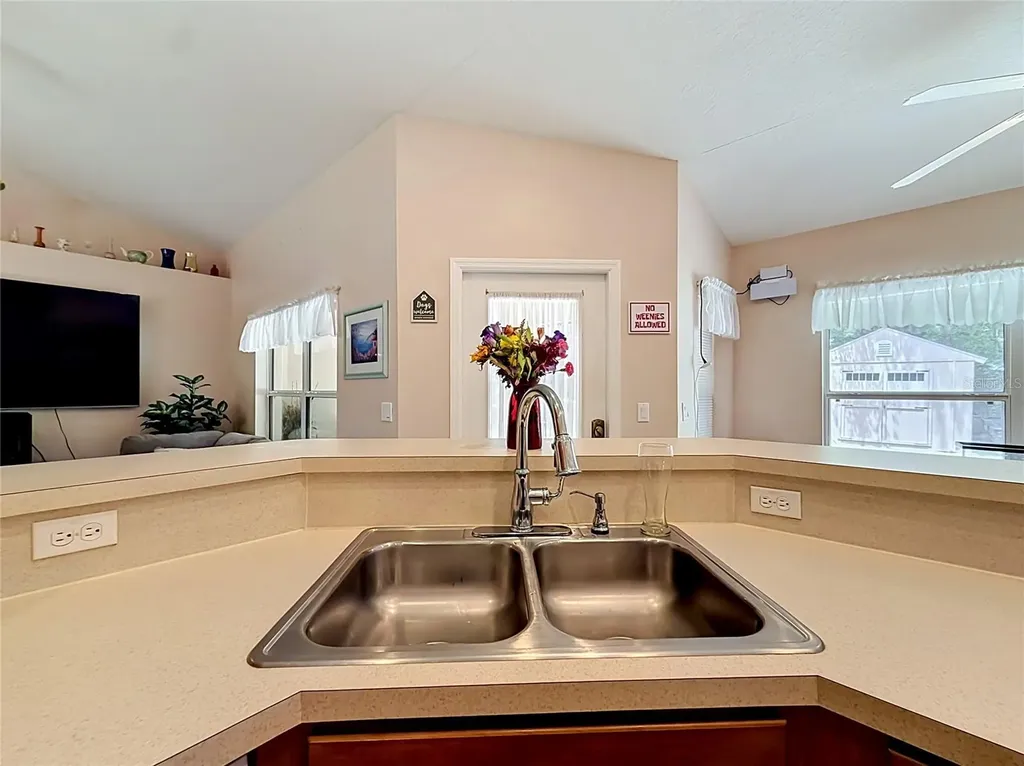 2226 SW Algiers Court Dunnellon FL 34431
