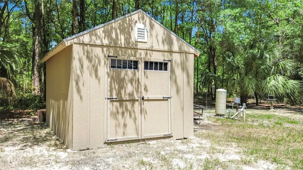 2226 SW Algiers Court Dunnellon FL 34431