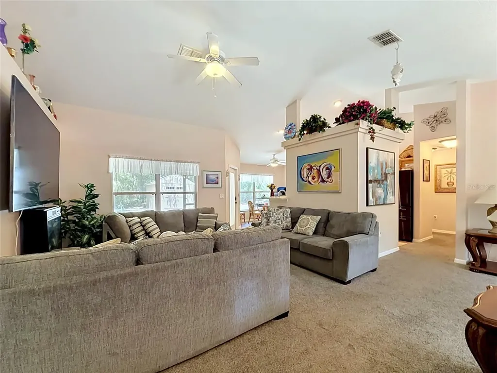 2226 SW Algiers Court Dunnellon FL 34431