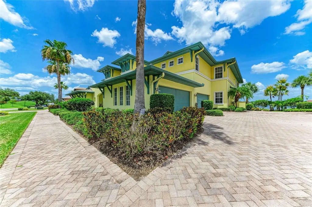 1121 Riverscape Street Bradenton FL 34208