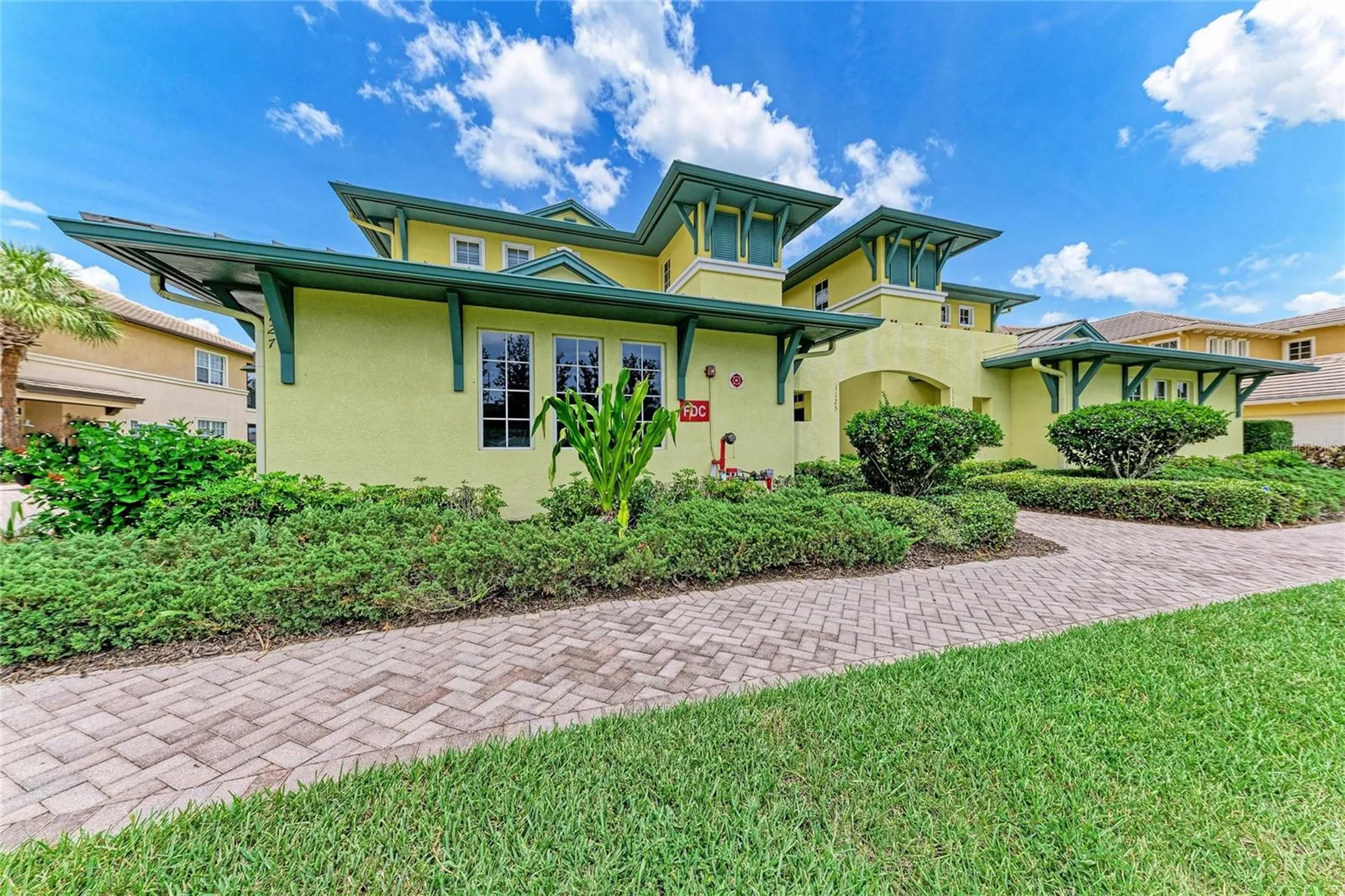 1121 Riverscape Street Bradenton FL 34208