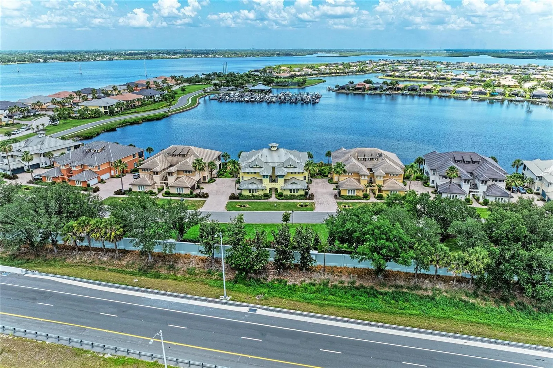 1121 Riverscape Street Bradenton FL 34208