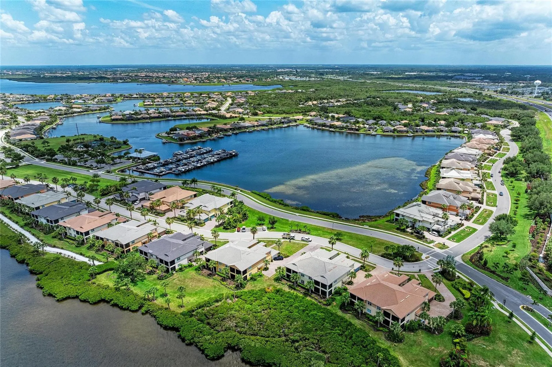 1121 Riverscape Street Bradenton FL 34208