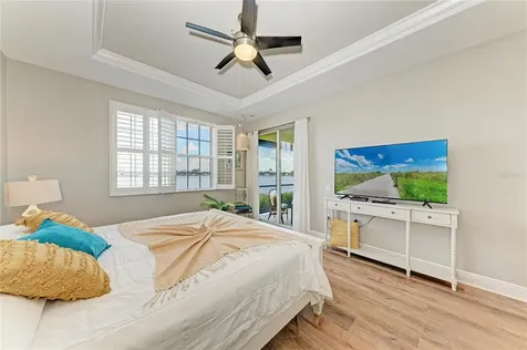1121 Riverscape Street Bradenton FL 34208