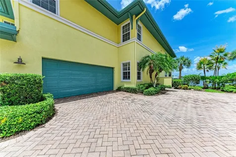 1121 Riverscape Street Bradenton FL 34208