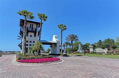 1121 Riverscape Street Bradenton FL 34208
