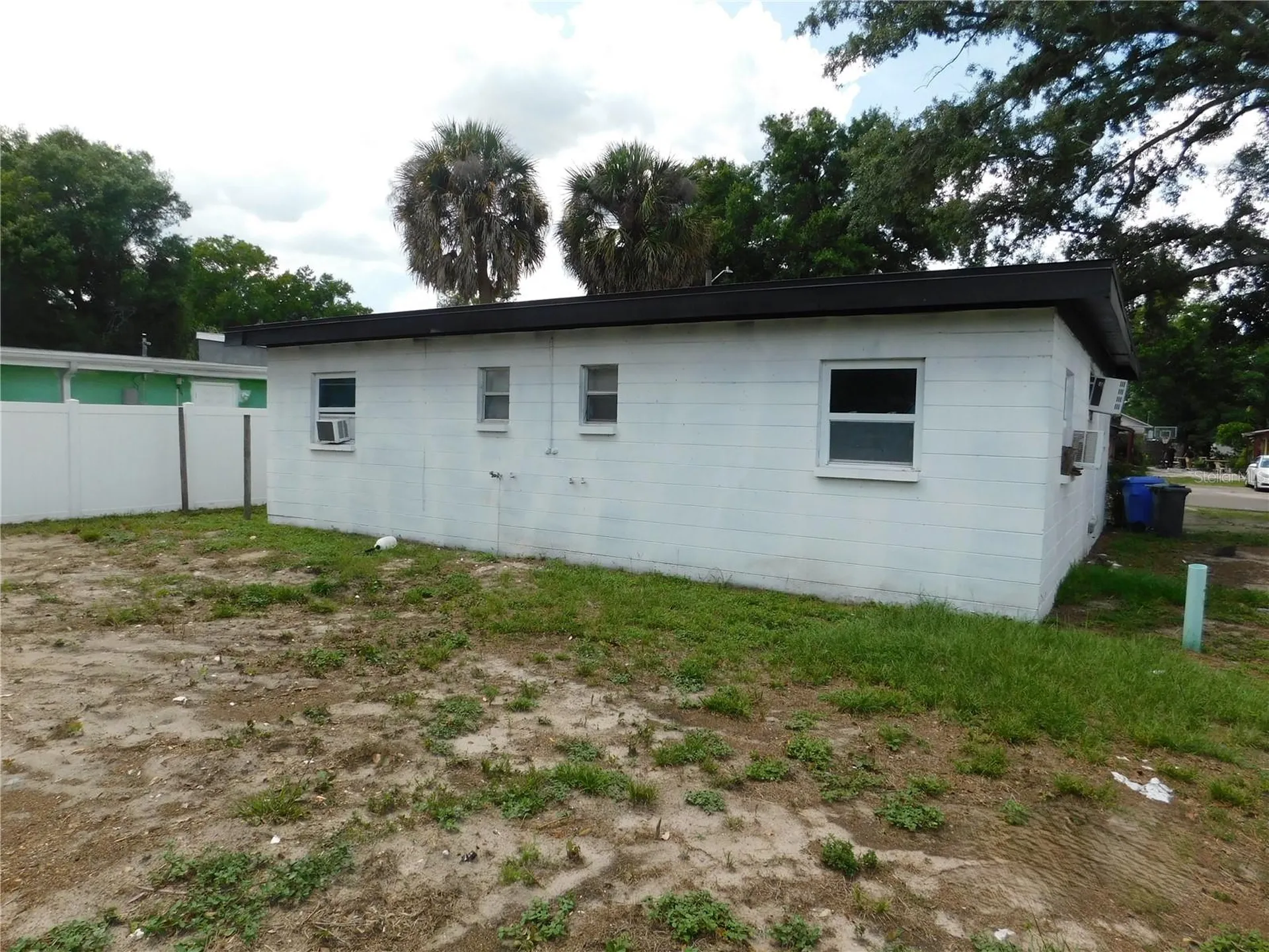 913 E 122nd Avenue Tampa FL 33612