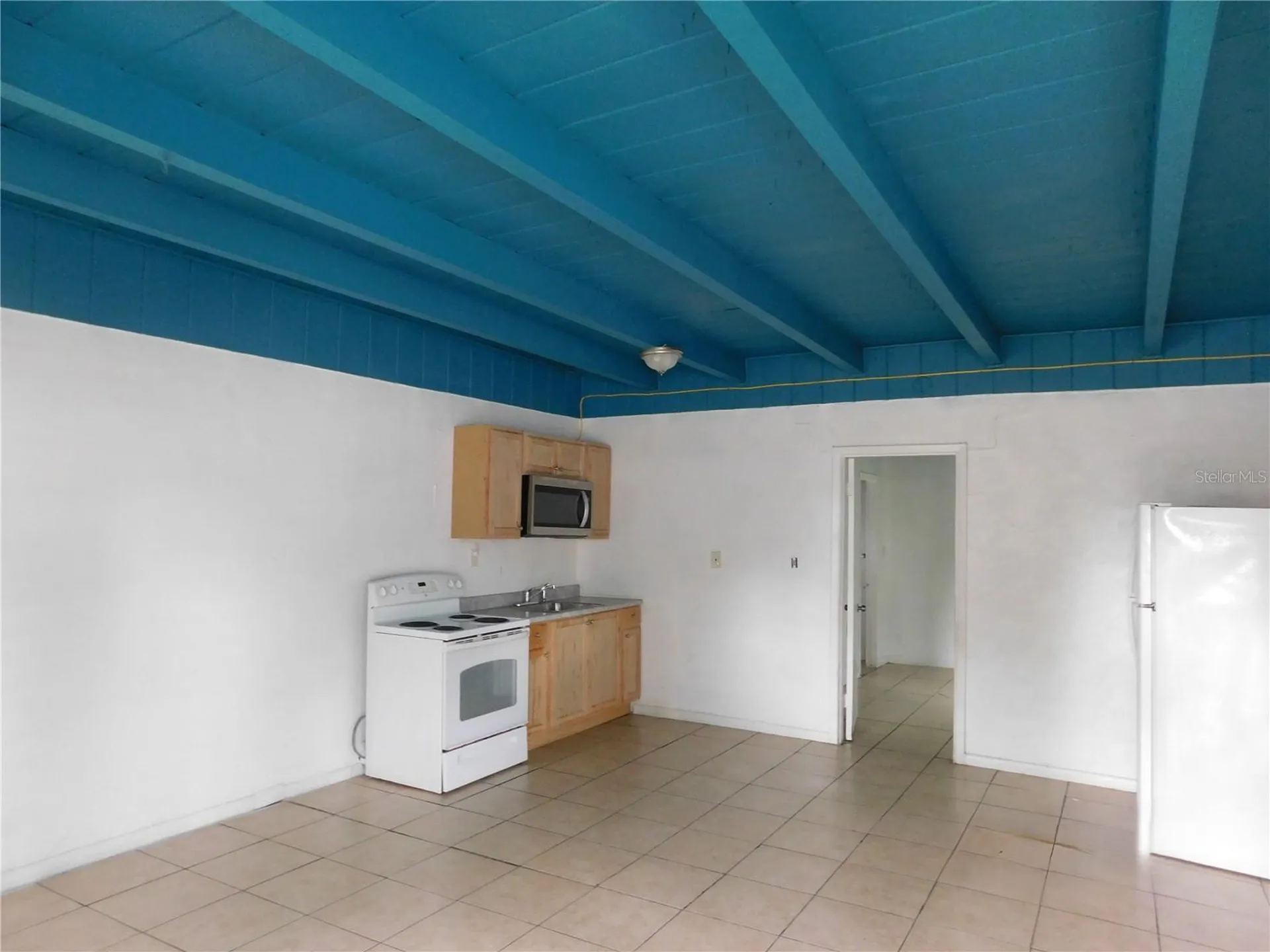 913 E 122nd Avenue Tampa FL 33612