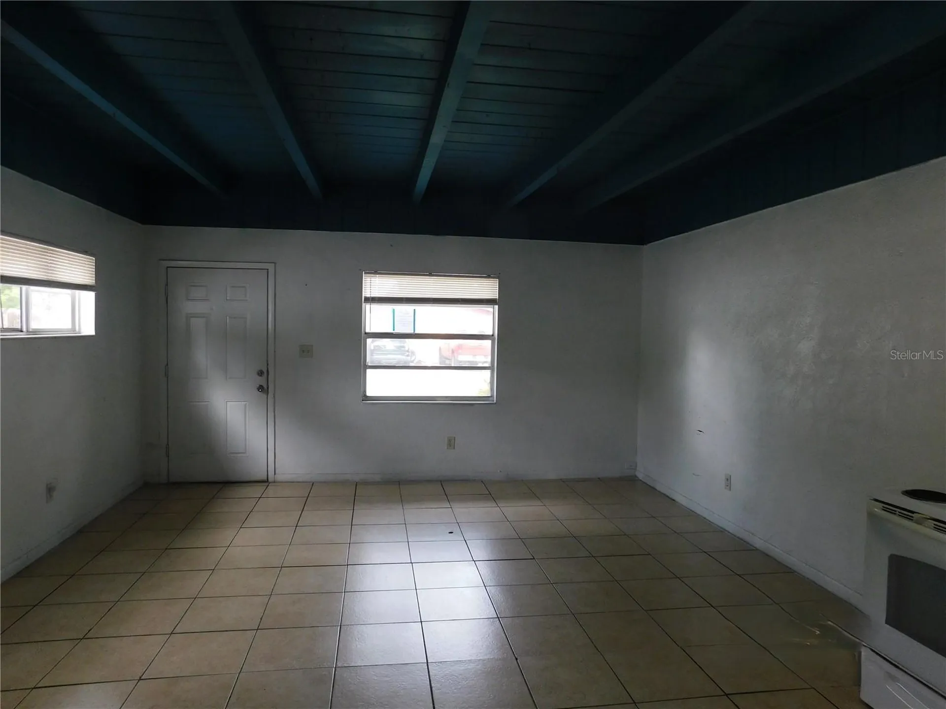 913 E 122nd Avenue Tampa FL 33612
