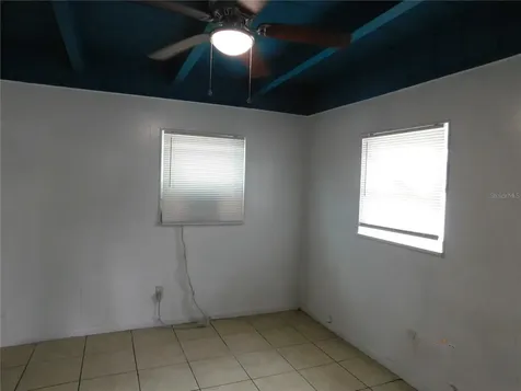 913 E 122nd Avenue Tampa FL 33612