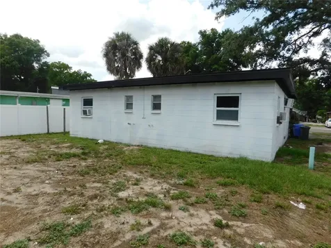 913 E 122nd Avenue Tampa FL 33612