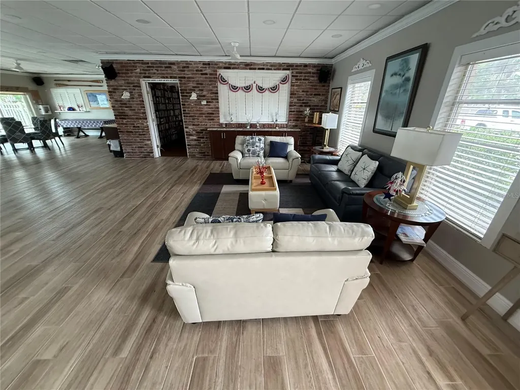1250 N Portofino Drive Sarasota FL 34242