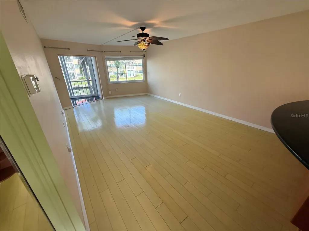 1250 N Portofino Drive Sarasota FL 34242