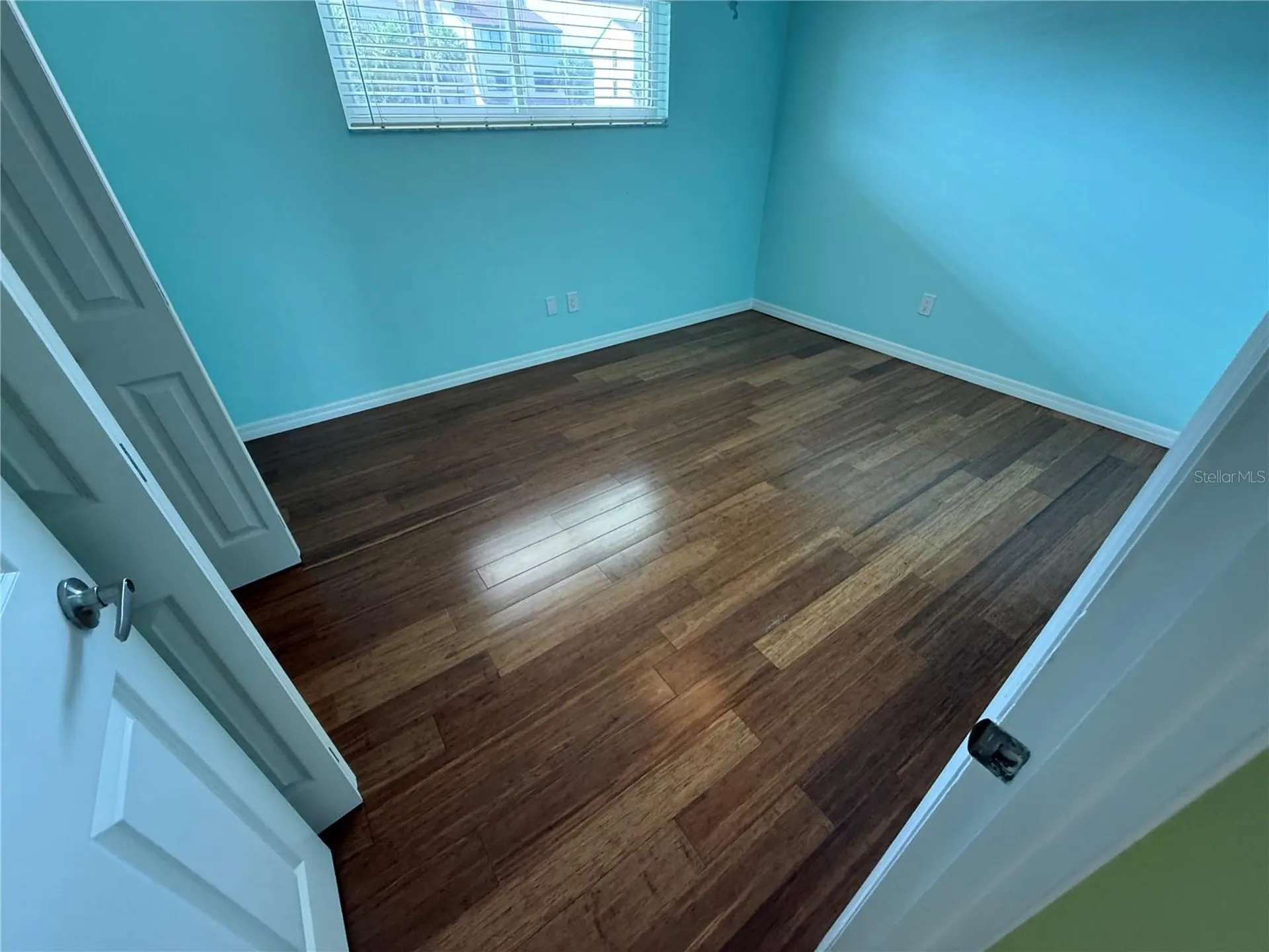 1250 N Portofino Drive Sarasota FL 34242