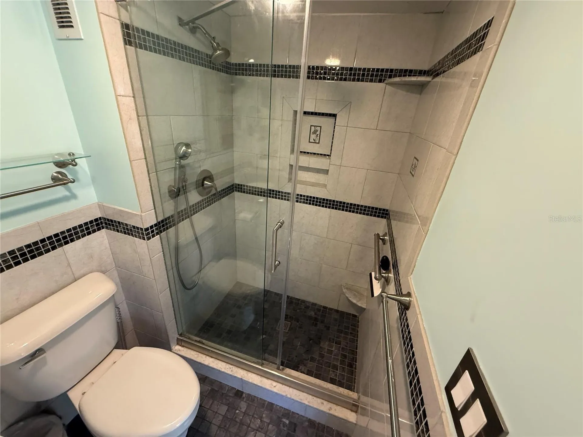 1250 N Portofino Drive Sarasota FL 34242