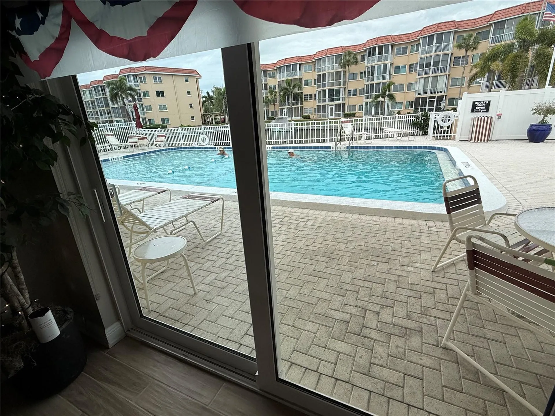 1250 N Portofino Drive Sarasota FL 34242