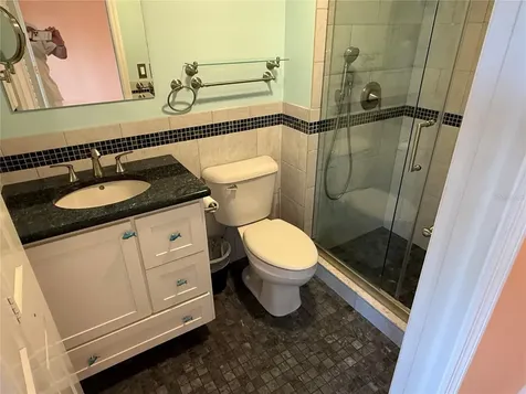 1250 N Portofino Drive Sarasota FL 34242
