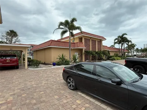 1250 N Portofino Drive Sarasota FL 34242