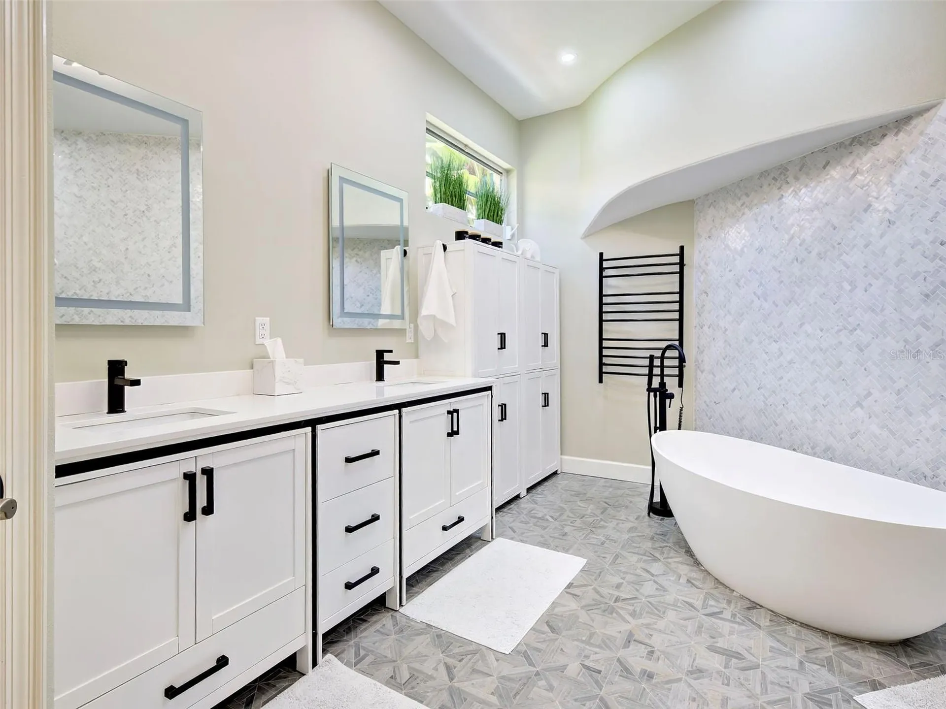 5026 Hanging Moss Lane Sarasota FL 34238