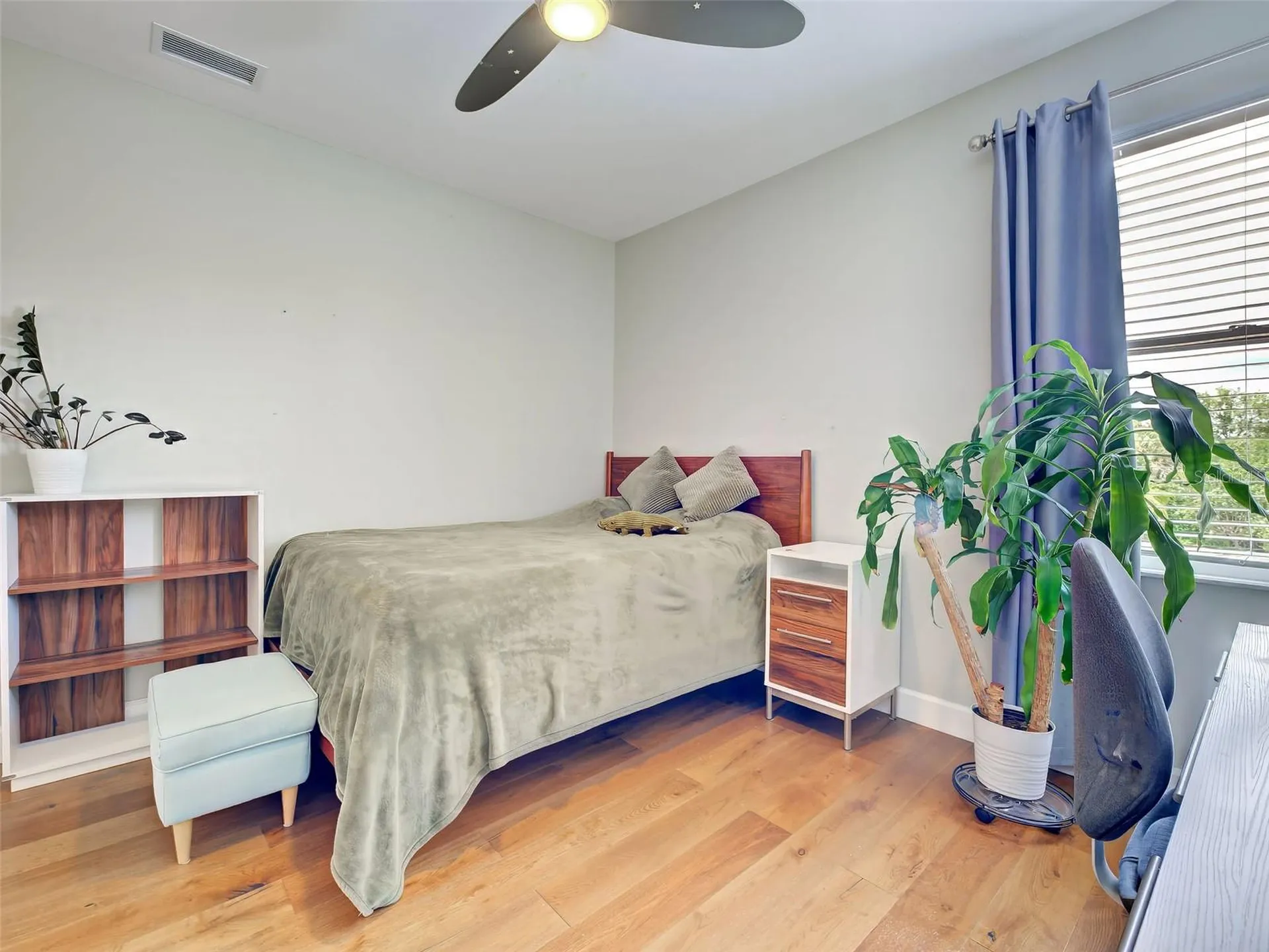 5026 Hanging Moss Lane Sarasota FL 34238