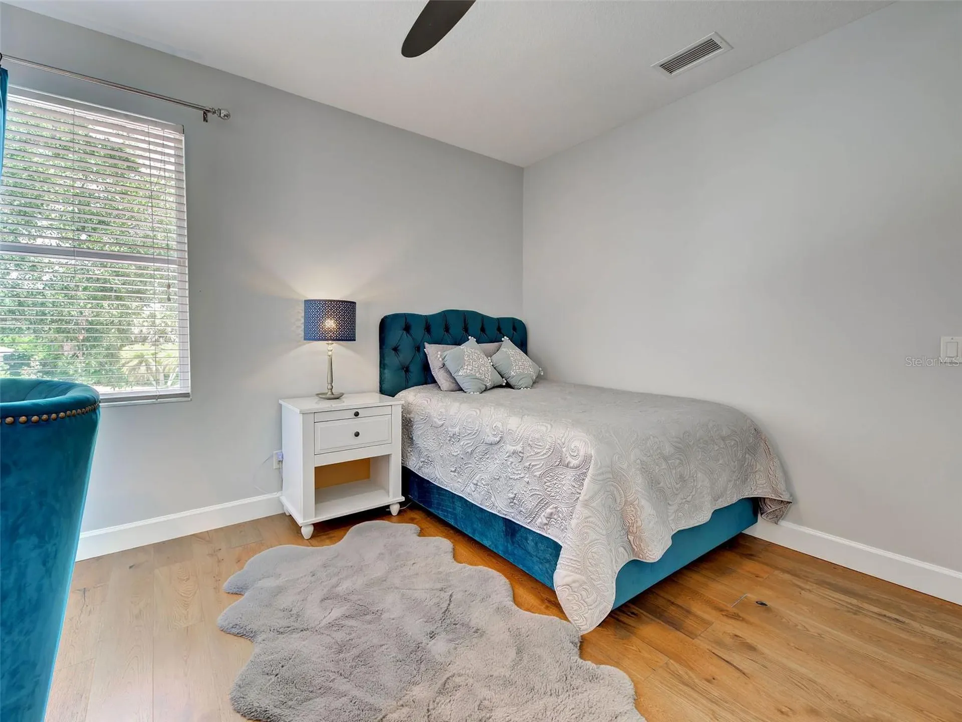 5026 Hanging Moss Lane Sarasota FL 34238