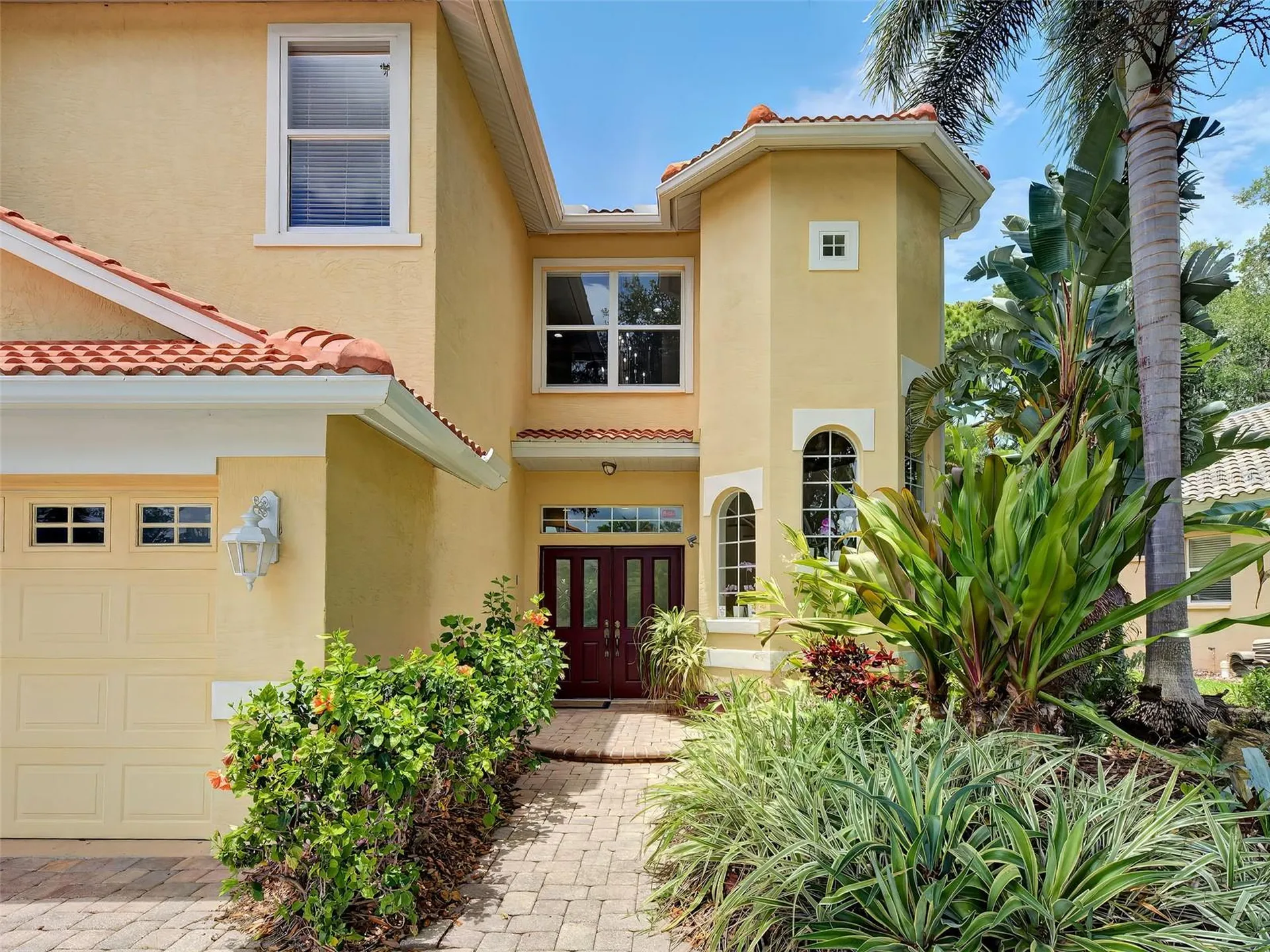 5026 Hanging Moss Lane Sarasota FL 34238