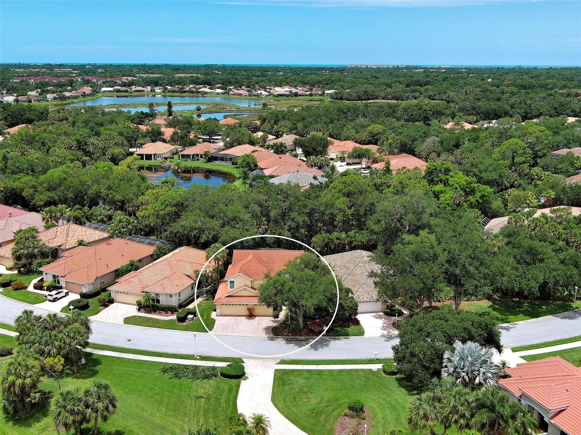 5026 Hanging Moss Lane Sarasota FL 34238