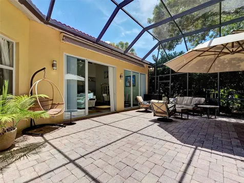 5026 Hanging Moss Lane Sarasota FL 34238