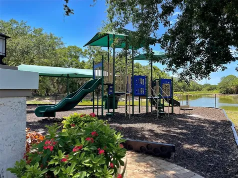 5026 Hanging Moss Lane Sarasota FL 34238